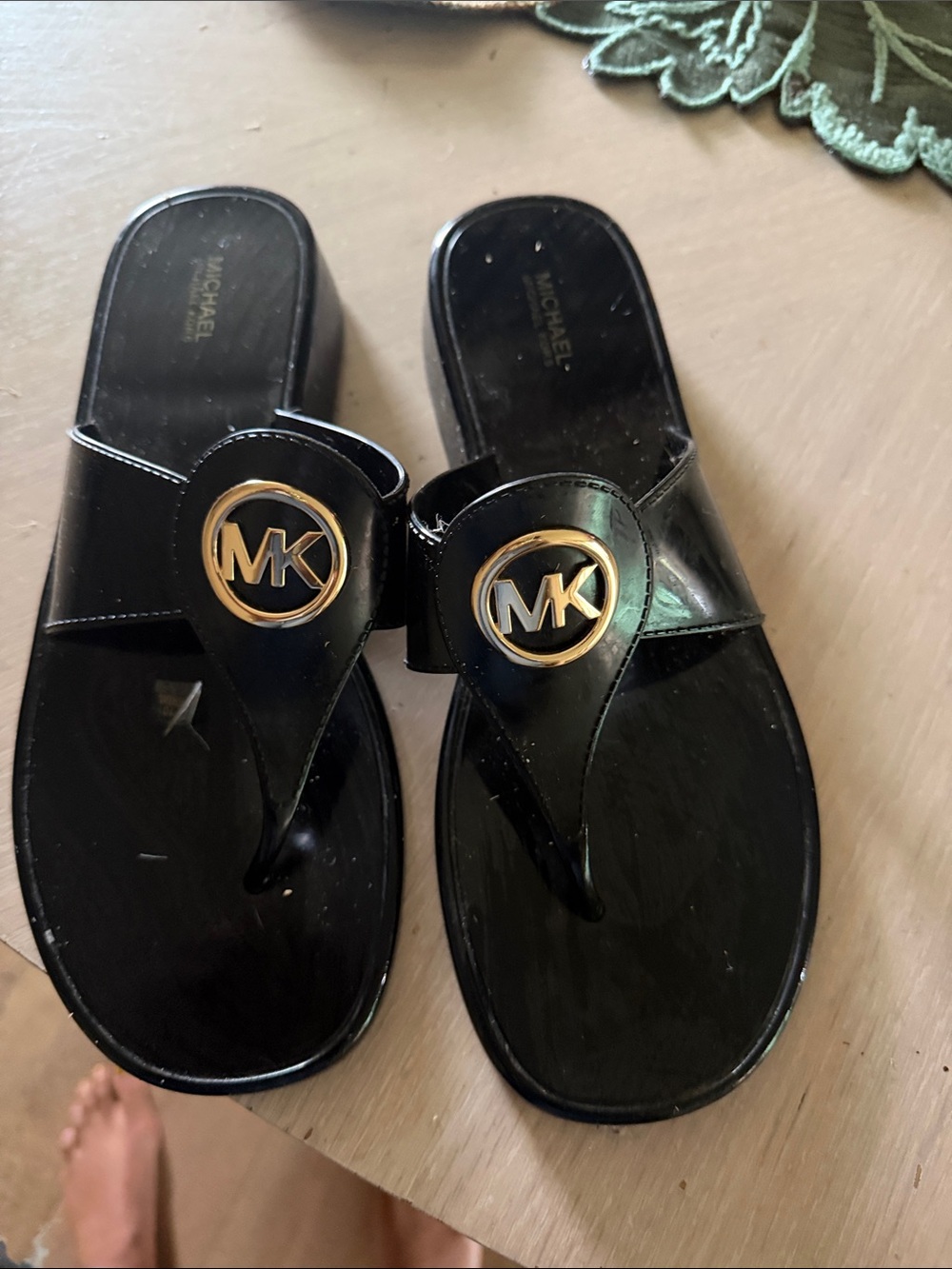 Answer for Men Accessories Subcategory